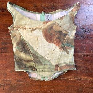 Corset, Juan Carlos Pinera